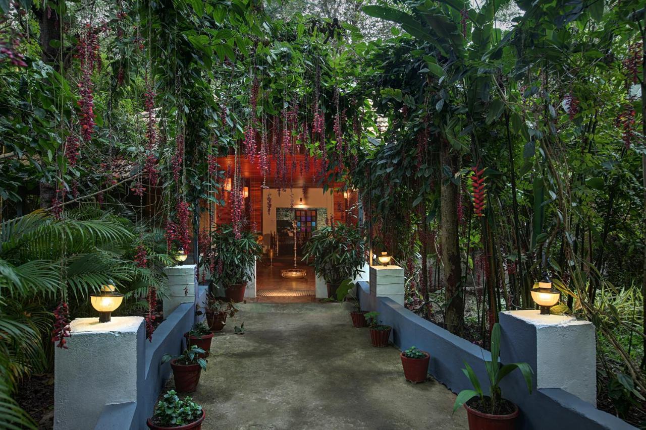 Gokulam Grand Resort & Spa, Coorg Kushālnagar Exteriör bild