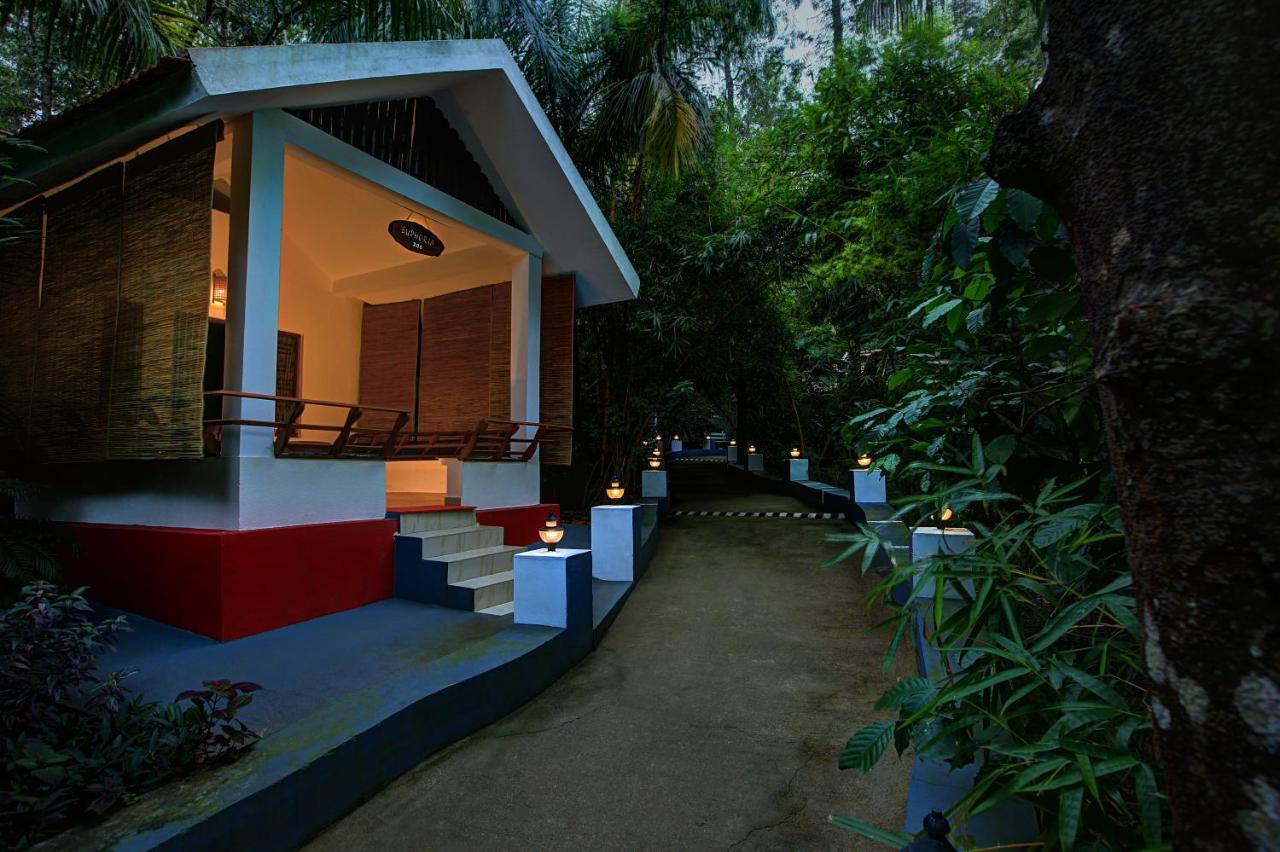 Gokulam Grand Resort & Spa, Coorg Kushālnagar Exteriör bild
