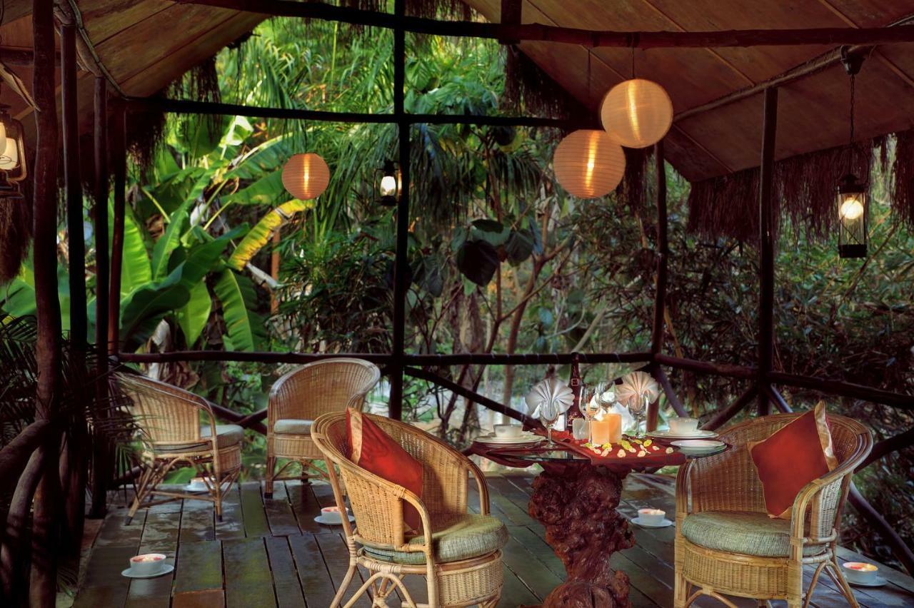Gokulam Grand Resort & Spa, Coorg Kushālnagar Exteriör bild