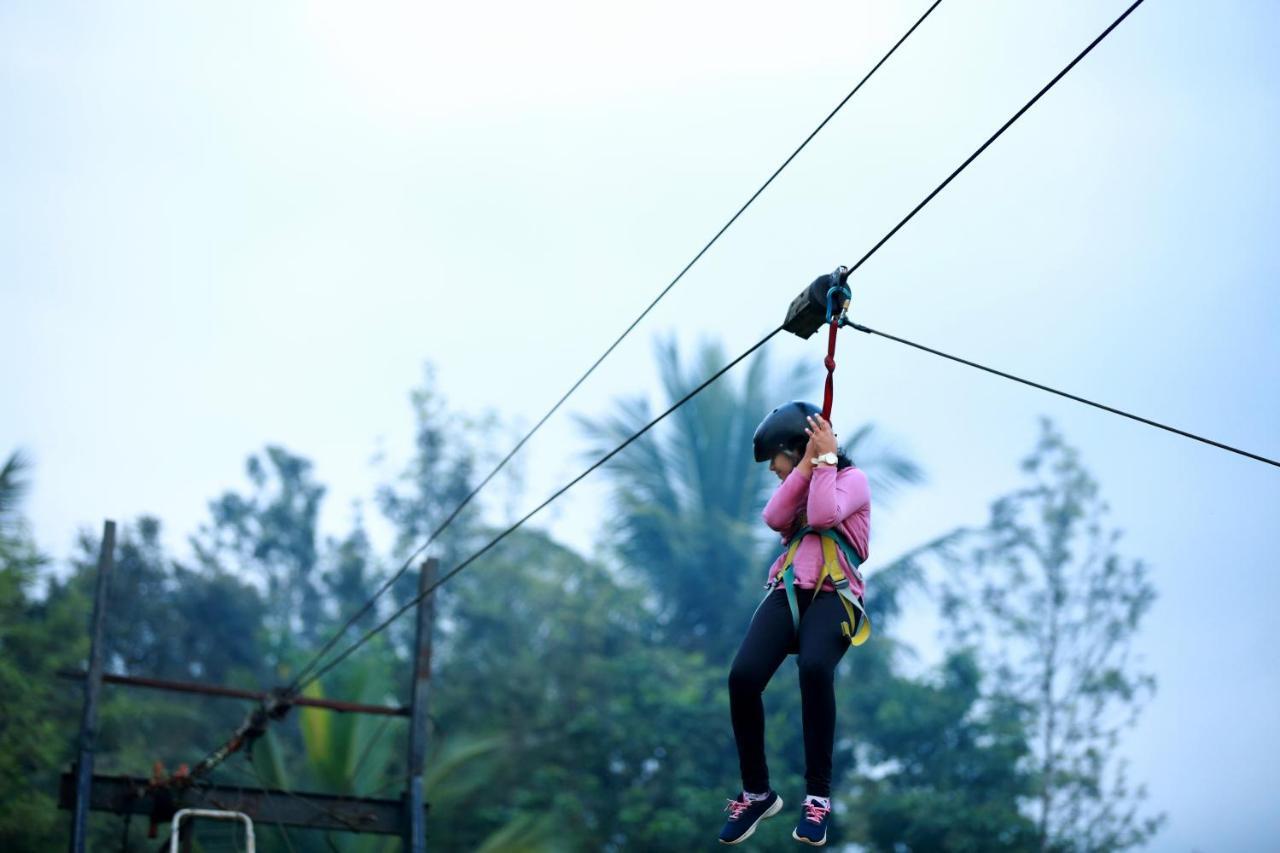Gokulam Grand Resort & Spa, Coorg Kushālnagar Exteriör bild