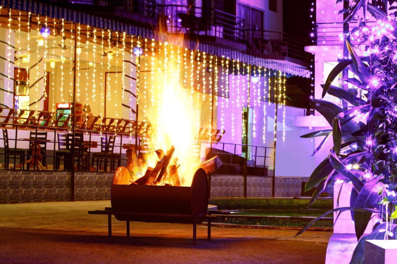 Gokulam Grand Resort & Spa, Coorg Kushālnagar Exteriör bild