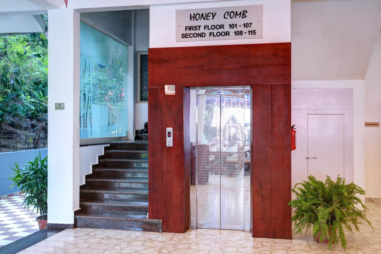 Gokulam Grand Resort & Spa, Coorg Kushālnagar Exteriör bild